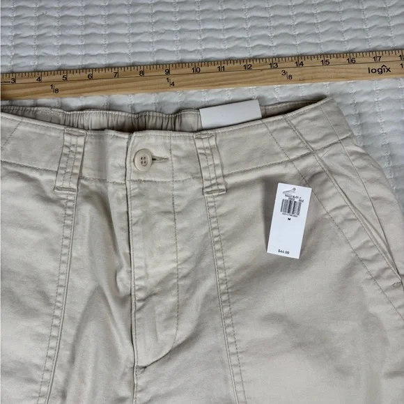 Old Navy OG Chino High Rise Utility Cargo Pants Medium NWT Off White - Picture 8 of 9